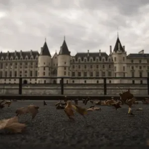 France-Autumn-Weather-Feature-Paris