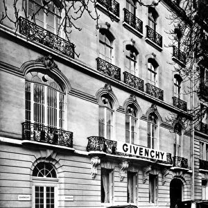 France-Givenchy-Fashion