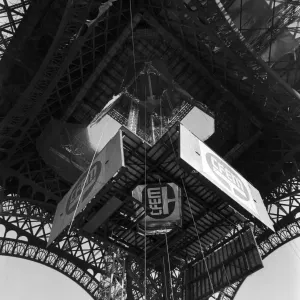 Images Dated: 1982