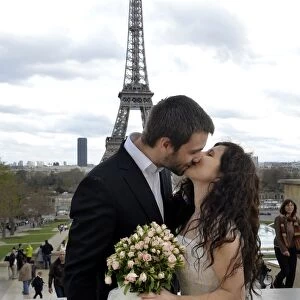 France-Theme-Love-Wedding-Paris