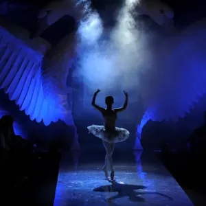 India-Dance-Ballerina India-Dance-Ballerina