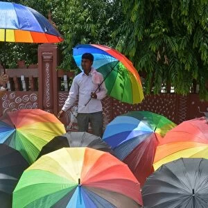 India-Weather-Monsoon-Umbrella