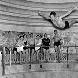 Johnny Weissmuller Diving Action