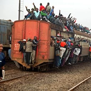 kenya-train-transport