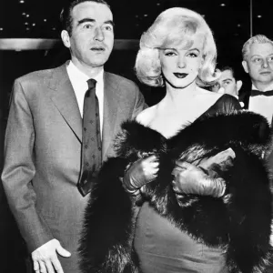 Marilyn Monroe and actor Montgomery Clift 1961 Marilyn Monroe and actor Montgomery Clift 1961