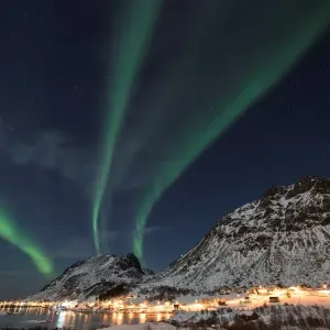 Norway-Feature-Northern Lights