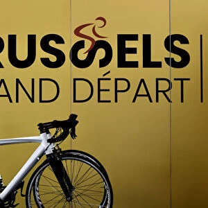 poster advertising the 2019 Tour de France