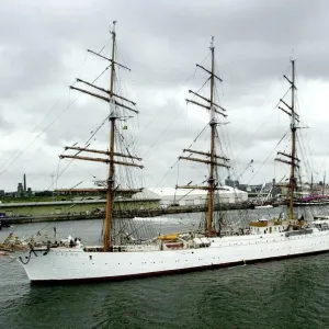 Navire à voile russe quatre-mâts Sedov. Navire à voile russe quatre-mâts Sedov.