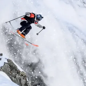 Ski-Snowboard-Freeride-Xtreme-World-Sui