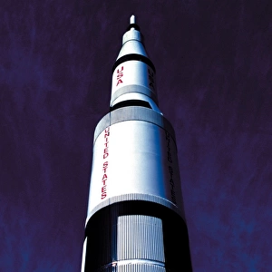 Space-Apollo-Saturn V