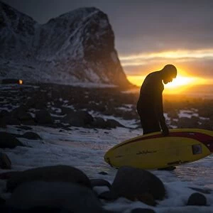 Surfing-Nor-Arctic-Sunset