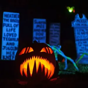 Us-Halloween Us-Halloween