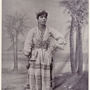 Chicago Worlds Fair, 1893: An Algerian Girl (b / w photo)