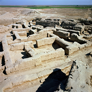 Remains of houses (photo)