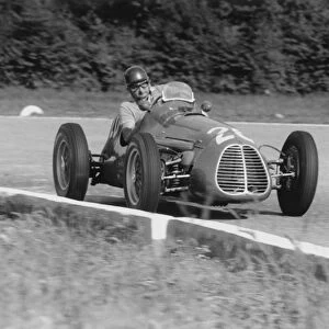 1952 Italian Grand Prix - Jose Froilan Gonzalez: Jose Froilan Gonzalez, 2nd position. Ref-52 / 48#19A