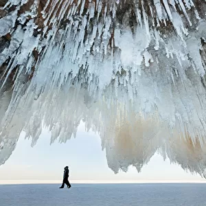 Ice Caves On Lake Superior, Near Bayfield; Michigan, United States Of America