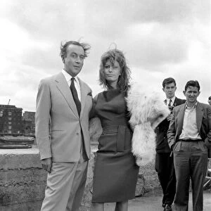 Sophia Loren filming "The Millionairess"at London Bridge. June 1960 M4468-018