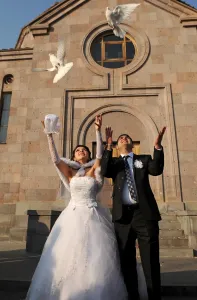 Armenia-Theme-Love