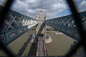 Sport Prints: Athletics-Britain-Marathon