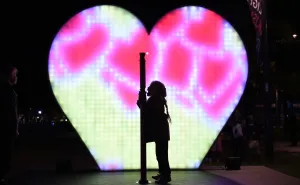 Arts Prints: Australia-Art-Light-Festival