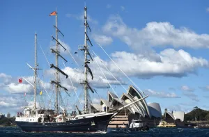 Australia-Britain-Tall Ship-Tenacious