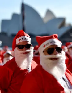 Australia-Christmas-Santa-Race Australia-Christmas-Santa-Race