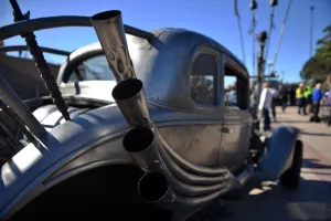 <b class=qtipBold><figcaption>Australia-Cinema-Mad Max</figcaption></b><br>Detail of a vehicle from the Mad Max movie "Mad Max: Fury Road" is seen on the Sydney Opera House forecourt in Sydney. AFP PHOTO / Peter PARKS / AFP PHOTO / PETER PARKS<br><em>© Copyright Agence France-Presse (AFP) - All Rights Reserved</em> Australia-Cinema-Mad Max