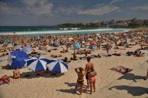 Sydney Prints: Australia-Lifestyle-Holiday