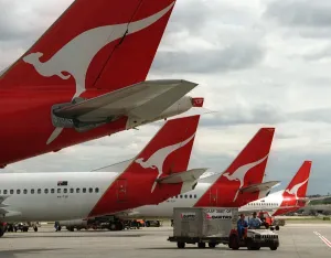 <b class=qtipBold><figcaption>Australia-Qantas</figcaption></b><br>(FILES) File photo dated 20 August, 1998 shows Qantas planes on the tarmac of Sydney International Airport. Qantas announced 18 February a stunning 34 percent jump in its first half profits to USD 143 million despite the crippling effect of the Asian crisis on other airlines in the region. AFP PHOTO/William WEST / AFP PHOTO / WILLIAM WEST<br><em>© Copyright Agence France-Presse (AFP) - All Rights Reserved</em> Australia-Qantas