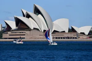 : AUSTRALIA-SYDNEY-OPERA HOUSE-BOAT