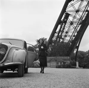 Eiffel Tower Prints: bio-literature-CHARLESROUX