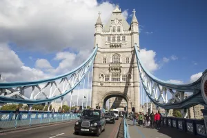 <b class=qtipBold><figcaption>Britain-Bridge-London</figcaption></b><br>A general view of Tower Bridge in central London on September 30, 2016. Tower Bridge will be closed to all vehicles from October 1, 2016 until December 30, 2016 for essential maintenance works. / AFP PHOTO / Joel Ford<br><em>© Copyright Agence France-Presse (AFP) - All Rights Reserved</em> Britain-Bridge-London