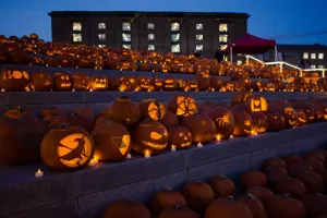 Halloween Prints: Britain-Culture-Festival-Halloween