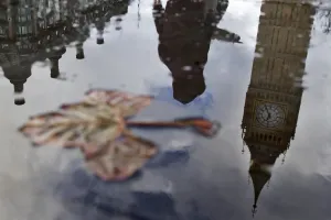 Britain-Economy-Spending-Osborne Britain-Economy-Spending-Osborne