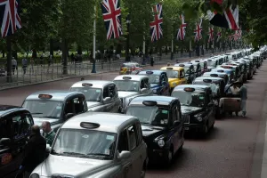 Britain And UK Prints: Britain-Europe-Transport-Taxi-Technology-Strike