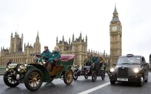 Britain And UK Prints: Britain-Lifestyle-Tradition-Antique-Cars