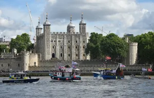Britain And UK Prints: Britain-Tower of London-Boat