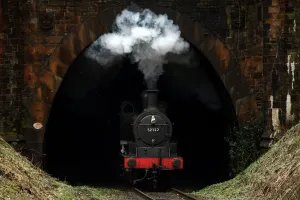 Britain-Transport-Railways-History-Offbeat
