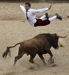 Images Dated 21st December 2014: Colombia-Bullfighting-Recortadores