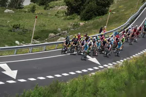 Cycling-Fra-Tdf2016-Pack