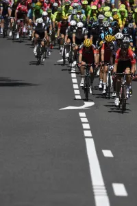 Cycling-Fra-Tdf2016-Pack