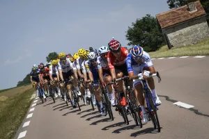Cycling-Fra-Tdf2017-Pack