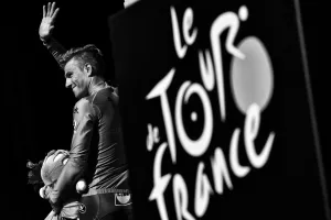 Cycling-Fra-Tdf2017-Podium-Black and White