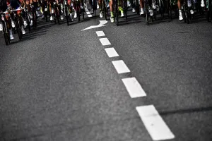 : CYCLING-FRA-TDF2018-POSTCARD-PACK