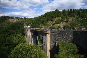 : CYCLING-FRA-TDF2019-POSTCARD