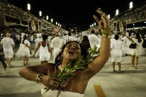 Douniamag-Brazil-Rio-Carnival-Preparations