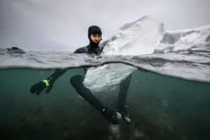 Douniamag-Surfing-Lofoten-Ice Board-Photo Essay