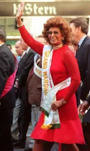 F-Sophia Loren, Columbus-c F-Sophia Loren, Columbus-c