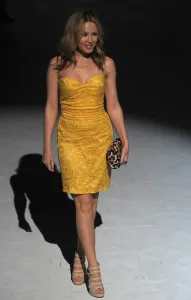 Fashion-Italy-Milan-Women-Dolce & Gabbana Fashion-Italy-Milan-Women-Dolce & Gabbana