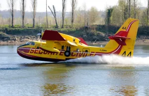 Foret-Securite-Incendie-Canadair